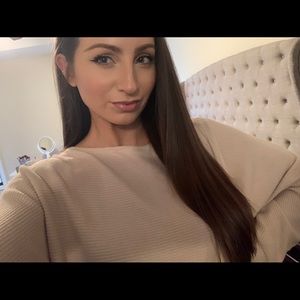 Meet your Posher, Alayna